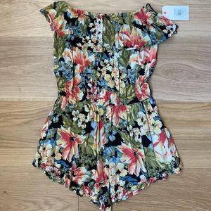 Billabong Pocket Flower romper Large BNWT
